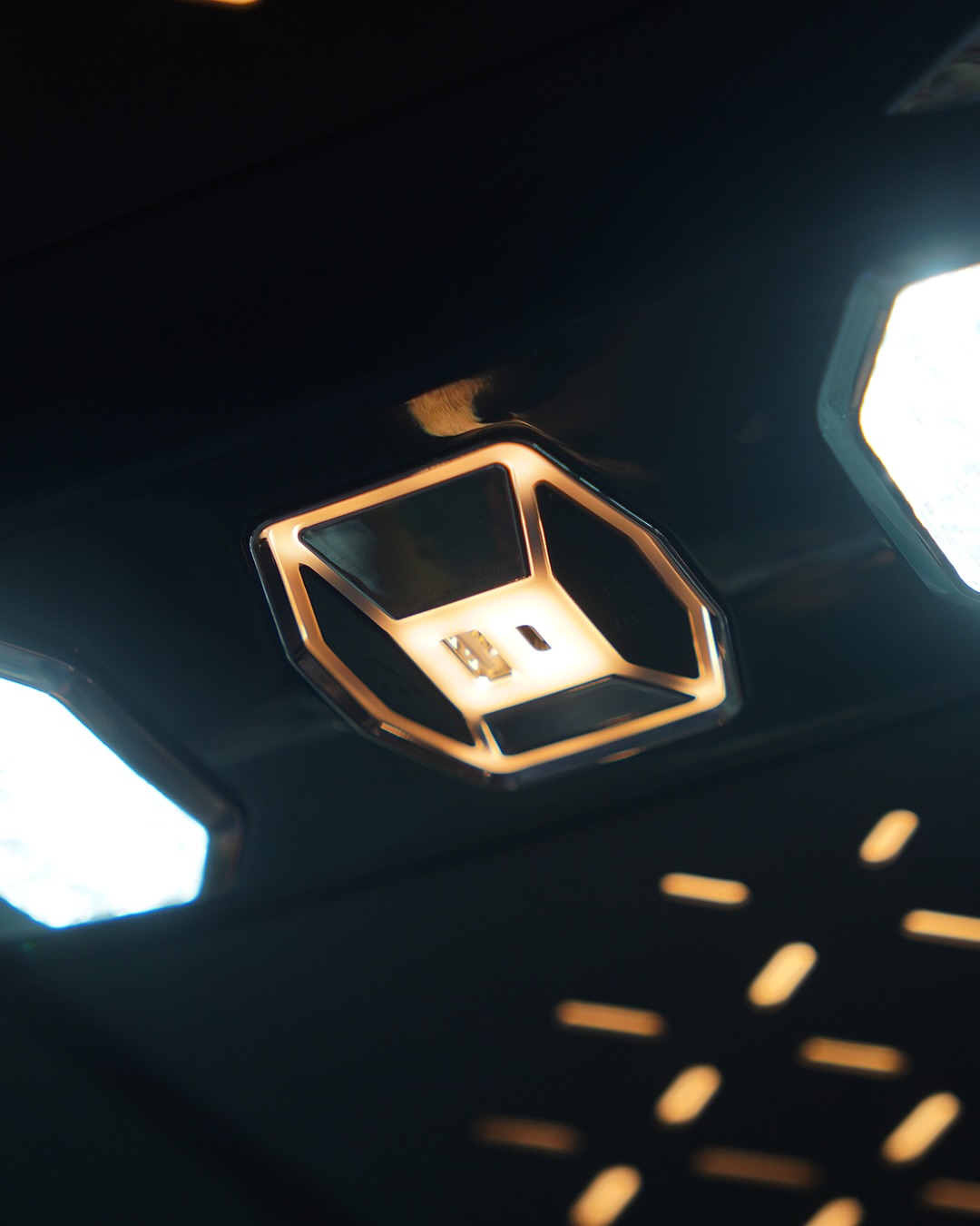 Interior Premium 7